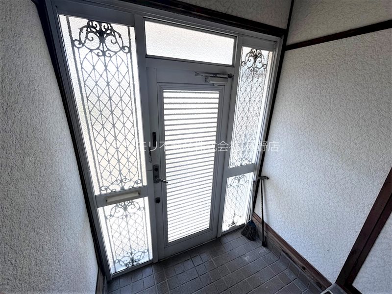 千曲市内川　中古住宅 現地写真（玄関）
