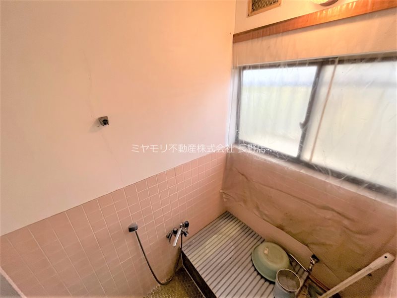 千曲市新田　中古戸建 内観写真（浴室）
