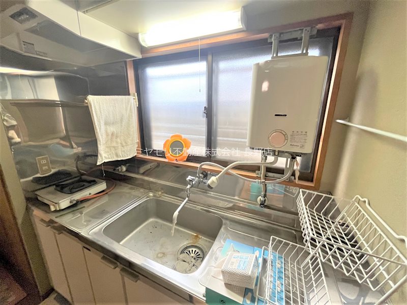 千曲市新田　中古戸建 内観写真（キッチン）