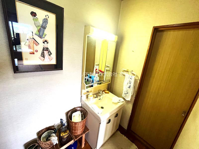 長野市上松　中古戸建 内観写真（洗面台・洗面所）