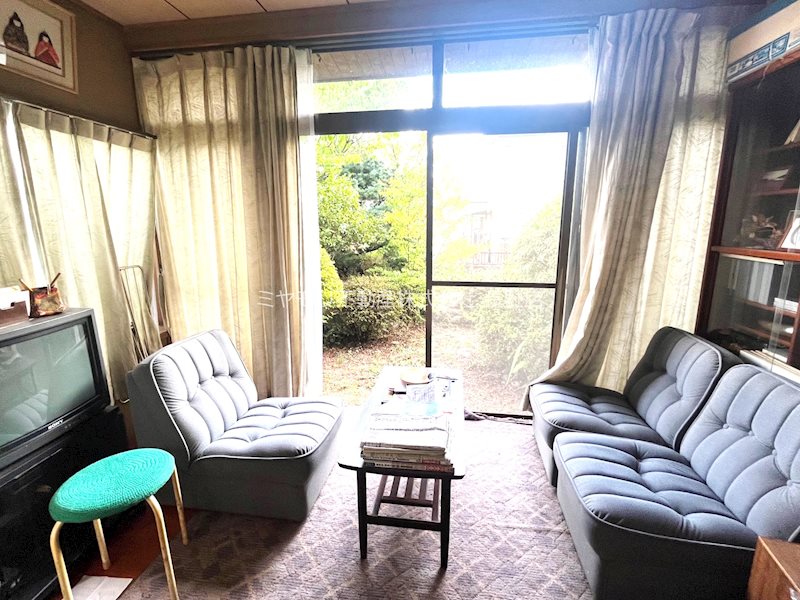 長野市上松　中古戸建 内観写真（リビング）