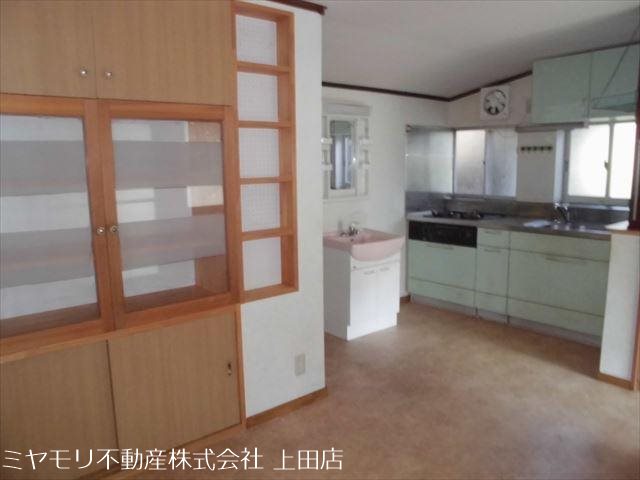 上田市小泉　中古戸建 内観写真（キッチン）