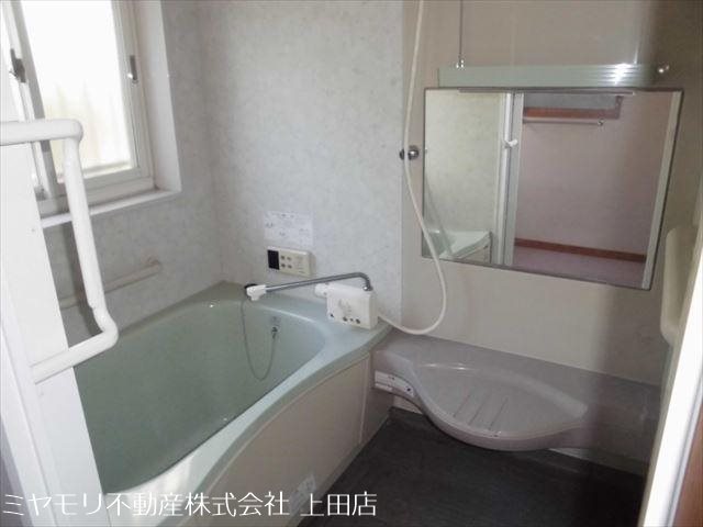 上田市小泉　中古戸建 内観写真（浴室）