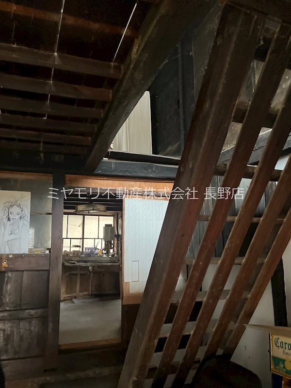 信州新町越道　中古戸建 内観写真（内装）