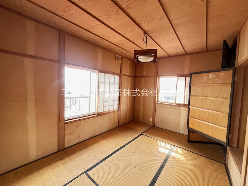 長野市平柴台　中古戸建 内観写真（リビング以外の居室）