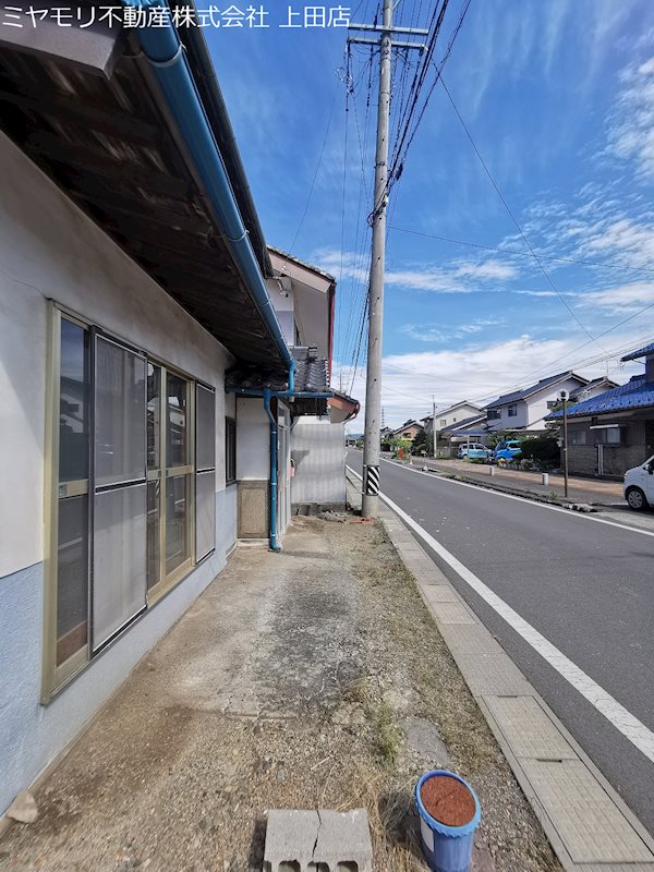 東御市本海野　中古戸建 現地写真（前面道路含む現地写真）