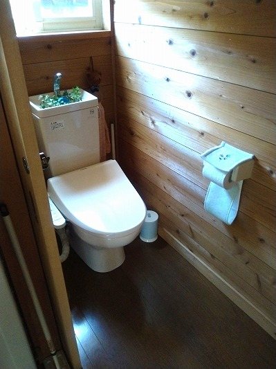 佐久市内山　中古戸建 内観写真（トイレ）
