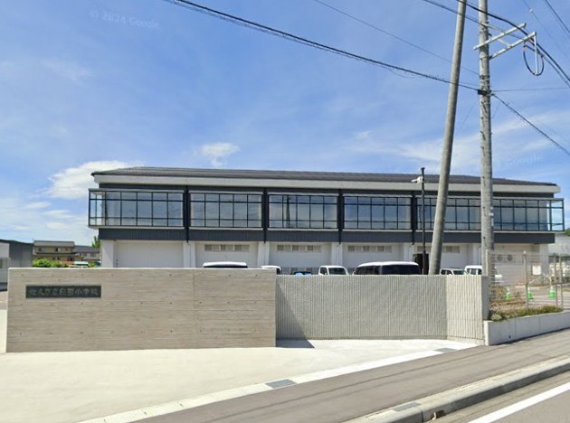 佐久市臼田　土地 小学校