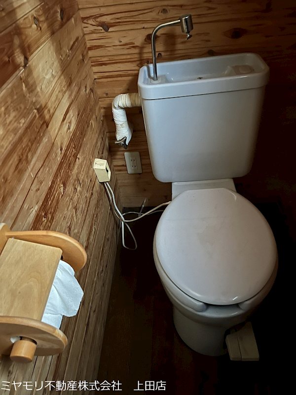 小県郡青木村沓掛　中古戸建 内観写真（トイレ）