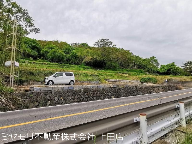 上田市上野　土地 現地写真