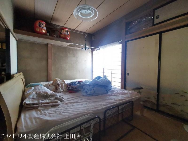 東御市加沢　戸建 内観写真（リビング以外の居室）