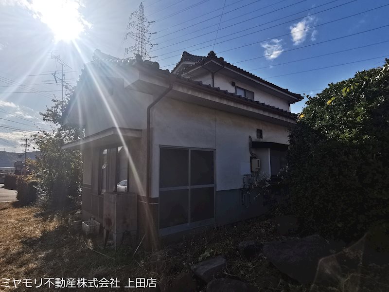 東御市加沢　戸建 現地写真（庭）