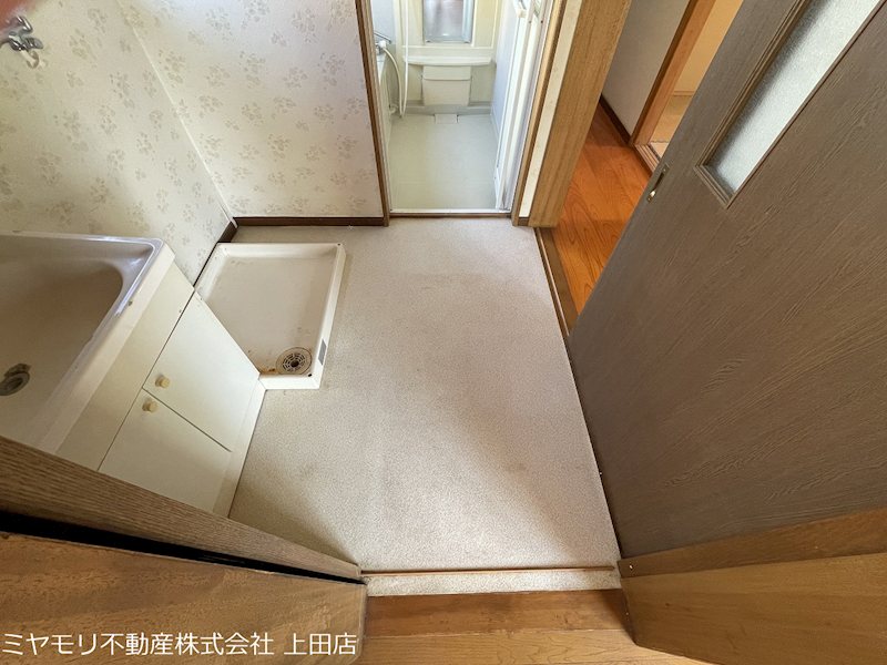 上田市国分　中古戸建 内観写真（洗面台・洗面所）