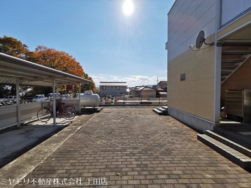 上田市古里　中古アパート その他