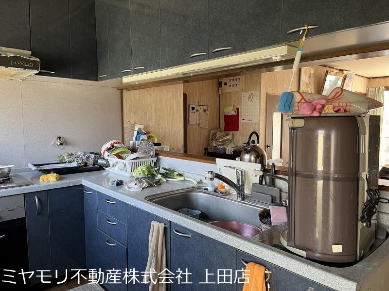 上田市八木沢　戸建 内観写真（キッチン）