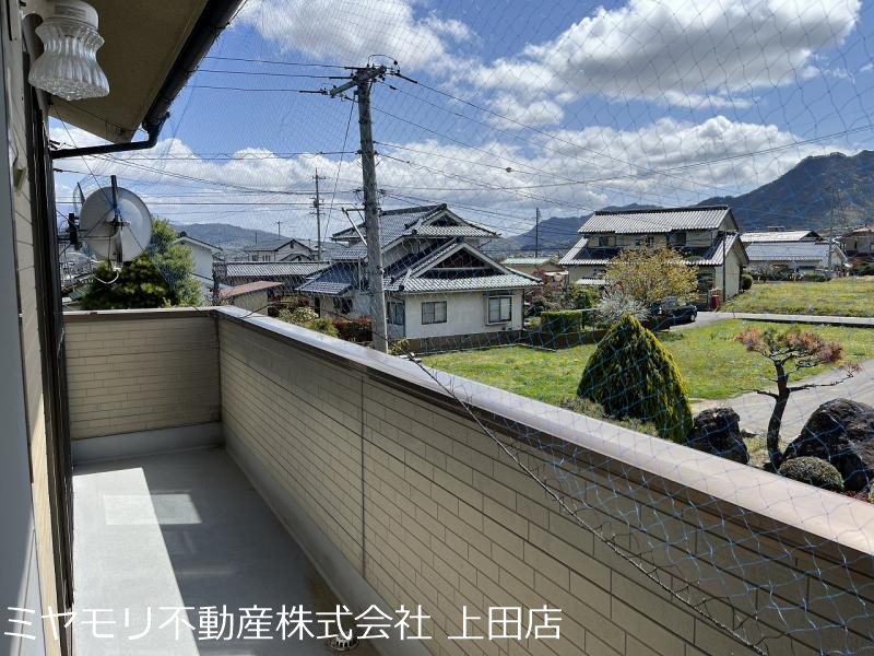 上田市八木沢　戸建 現地写真（バルコニー）