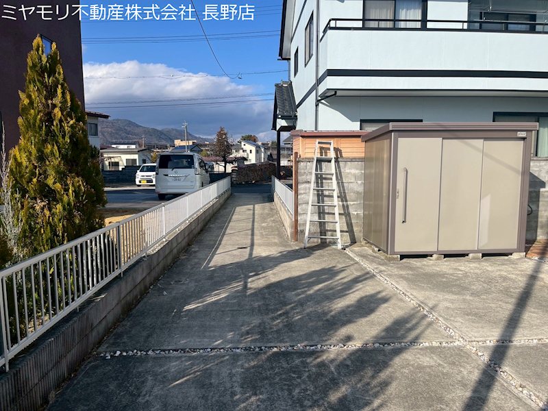 川中島町今里　中古戸建 現地写真（駐車場）