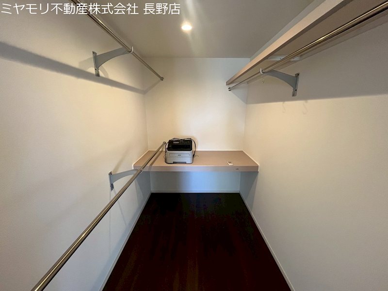 川中島町今里　中古戸建 内観写真（収納）