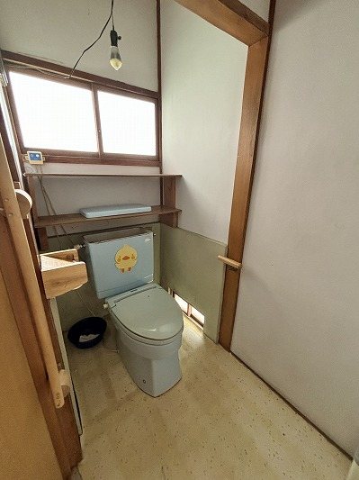 小諸市鶴巻　中古戸建 内観写真（トイレ）