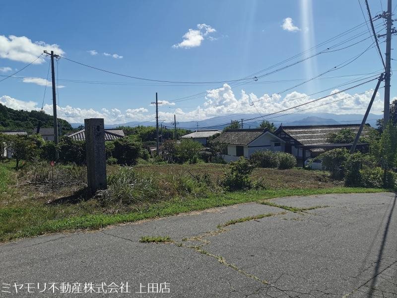 上田市殿城　土地 現地写真