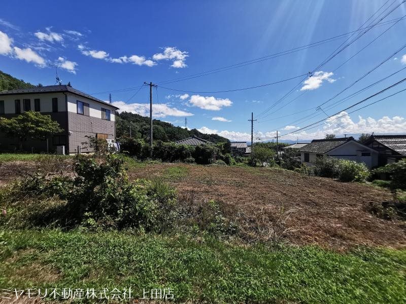 上田市殿城　土地 現地写真