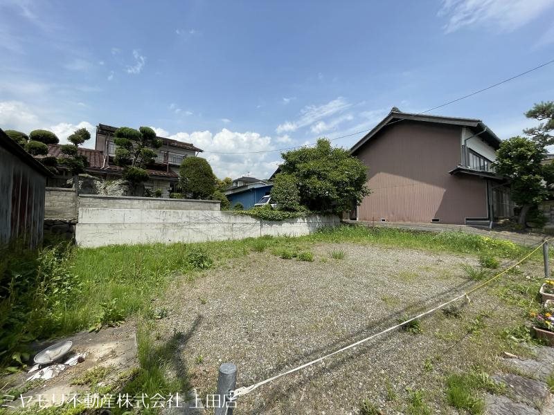 【商談中】東御市祢津　中古戸建 現地写真