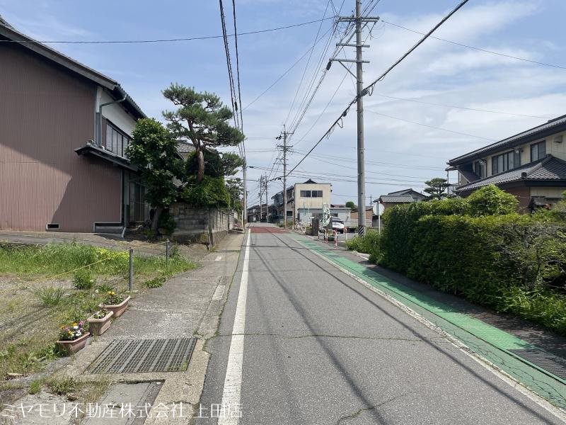 【商談中】東御市祢津　中古戸建 現地写真