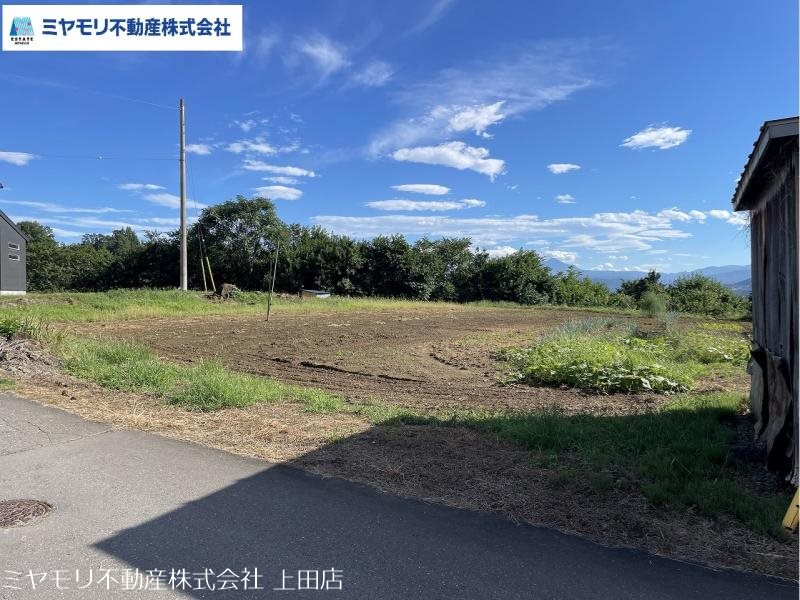 上田市上野　土地 現地写真