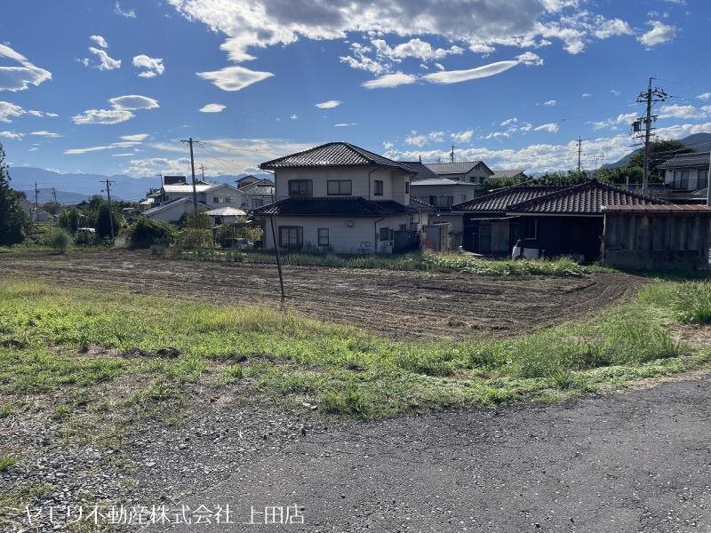 上田市上野　土地 現地写真