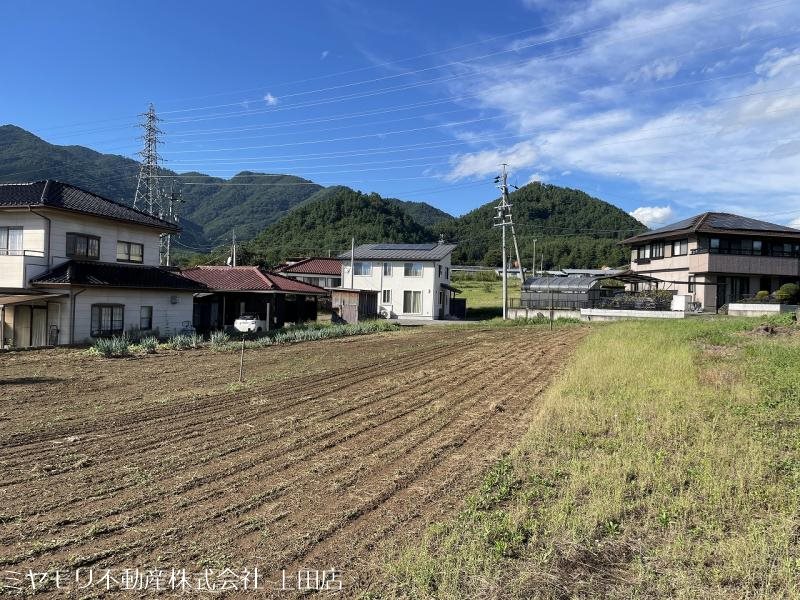 上田市上野　土地 現地写真