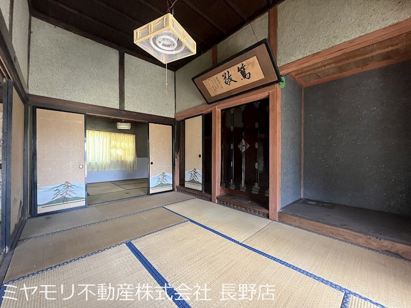 飯綱町川上　中古戸建 内観写真（子供部屋）
