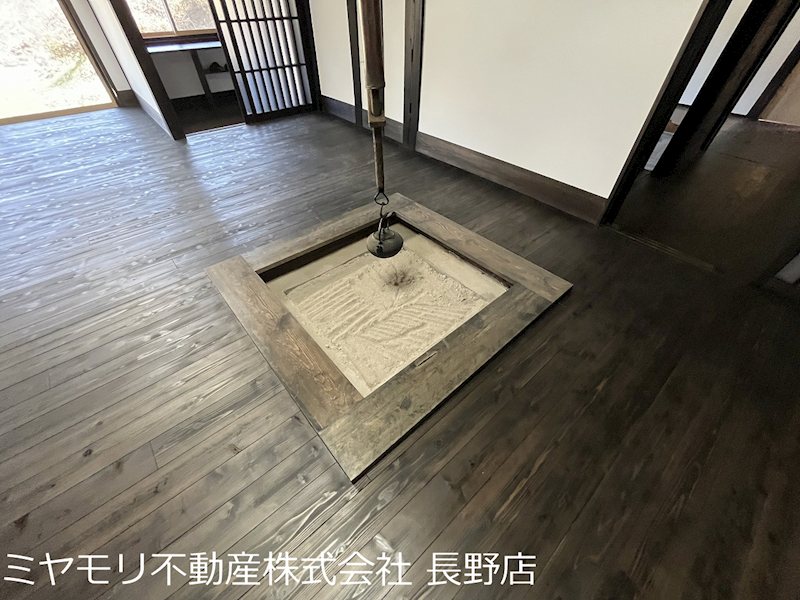 戸隠祖山　中古戸建 内観写真（内装）