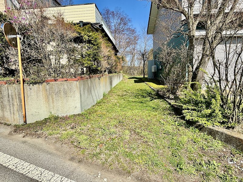 御代田町塩野　土地 現地写真