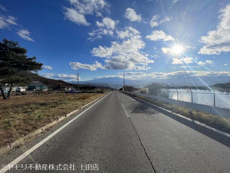 東御市新張　土地 現地写真