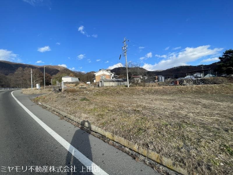 東御市新張　土地 現地写真
