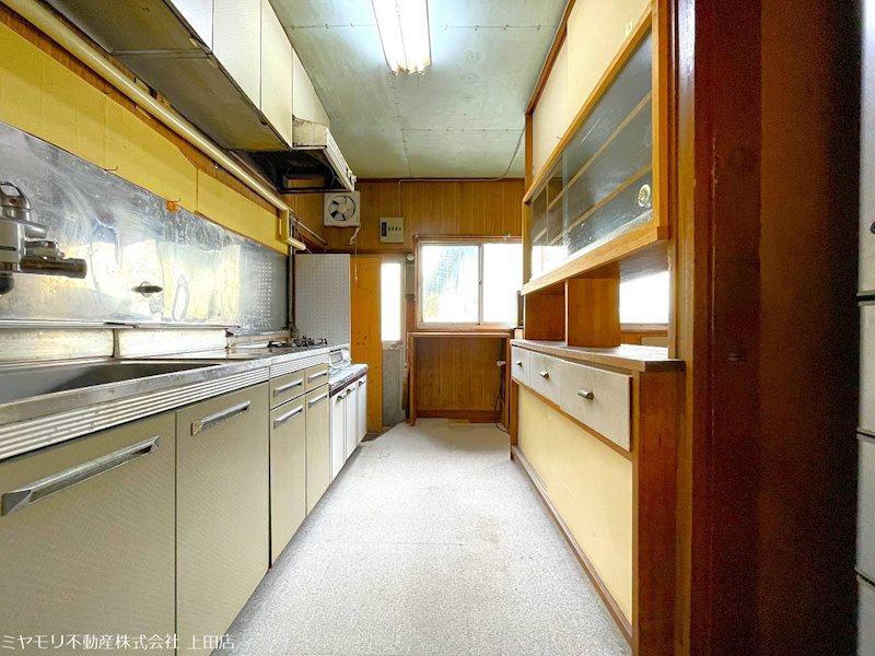 東御市常田 中古戸建 内観写真（キッチン）