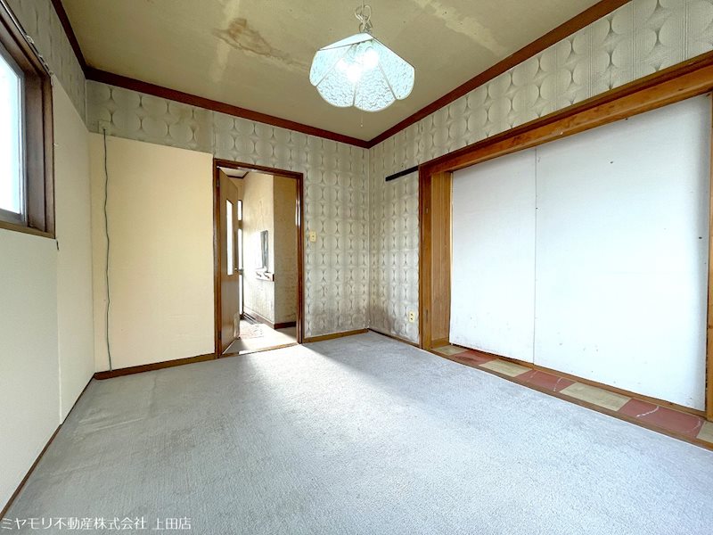 東御市常田 中古戸建 内観写真（リビング以外の居室）