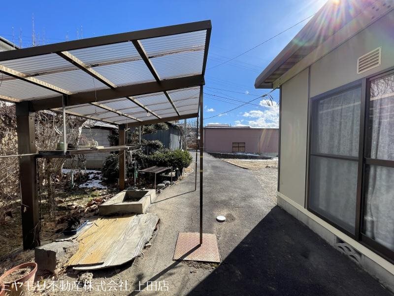 上田市芳田　中古戸建 現地写真（庭）