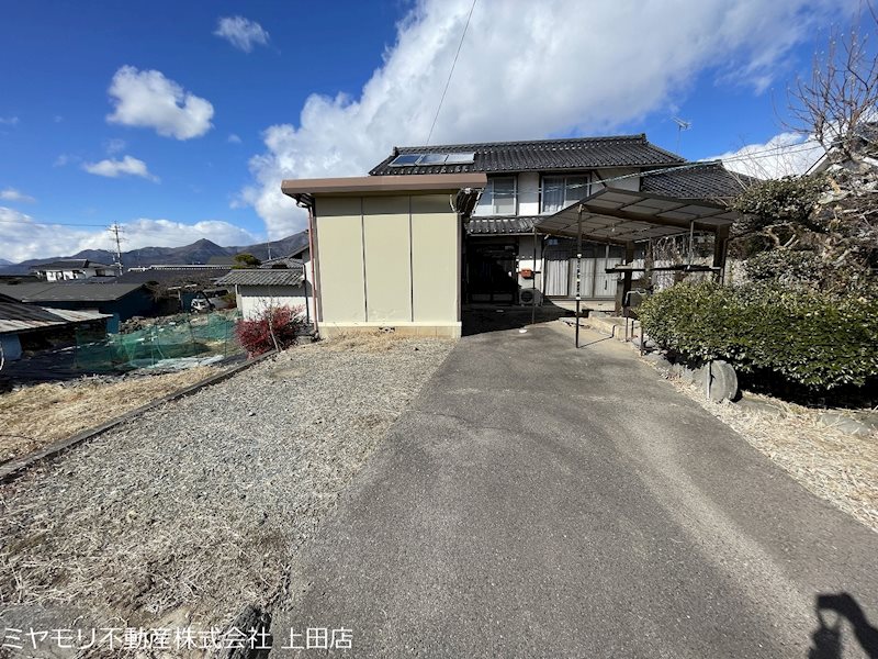 上田市芳田　中古戸建 現地写真