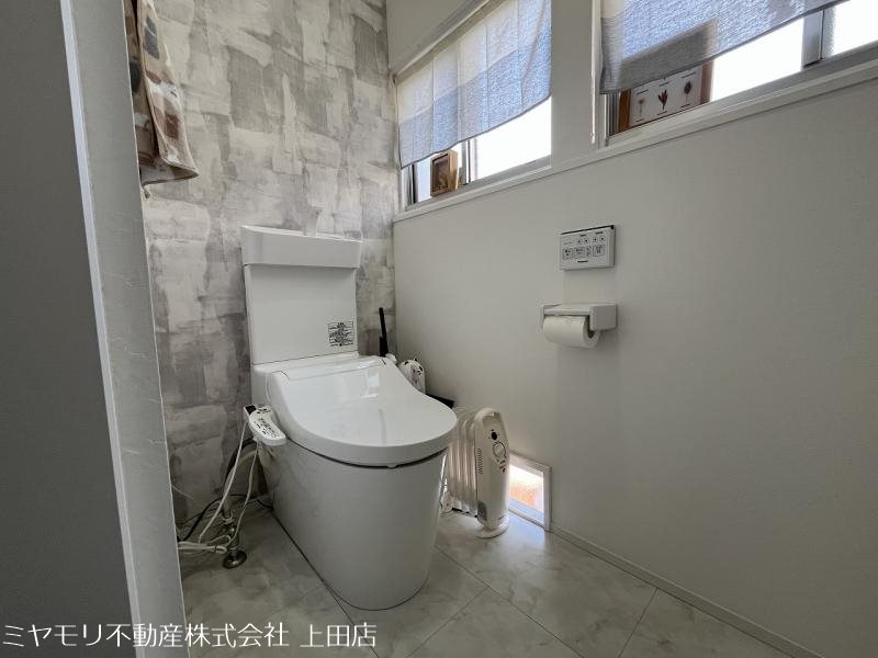 上田市上田原　中古戸建 内観写真（トイレ）