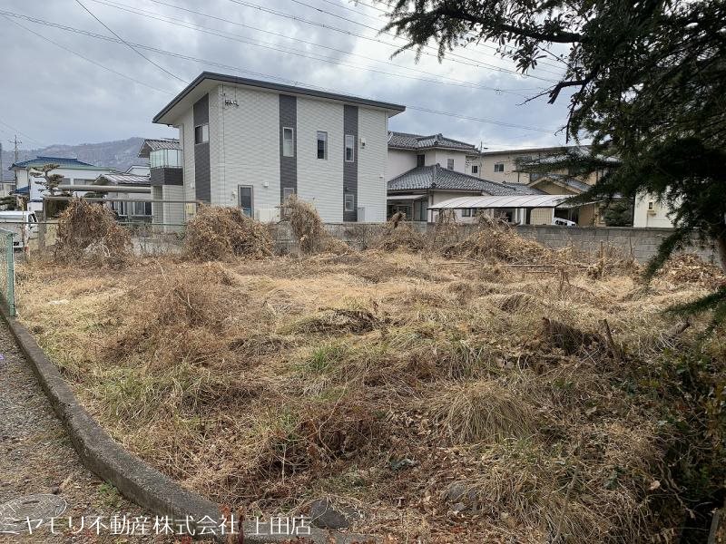 上田市常入一丁目　土地 現地写真