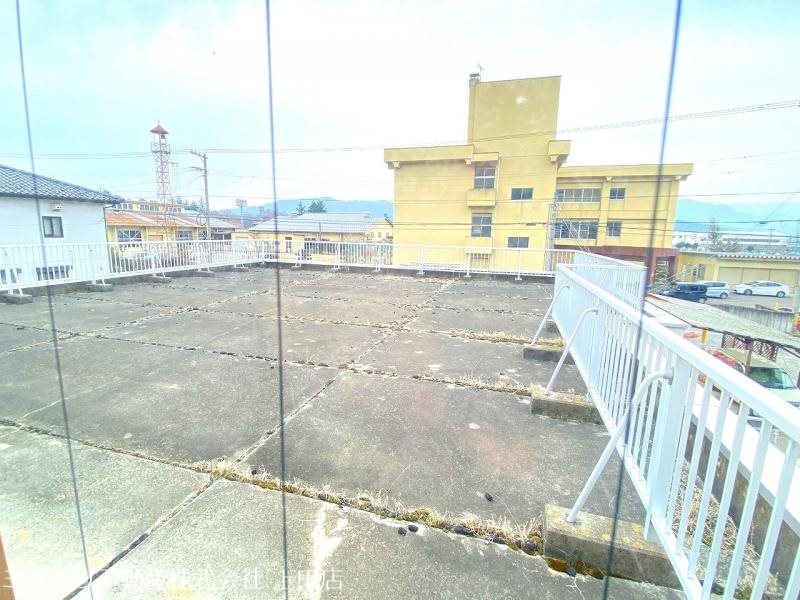 上田市常磐城2丁目　事業用建物 現地写真