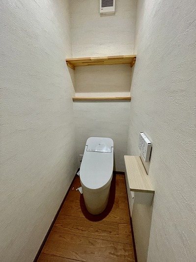 小諸市加増　中古戸建 内観写真（トイレ）