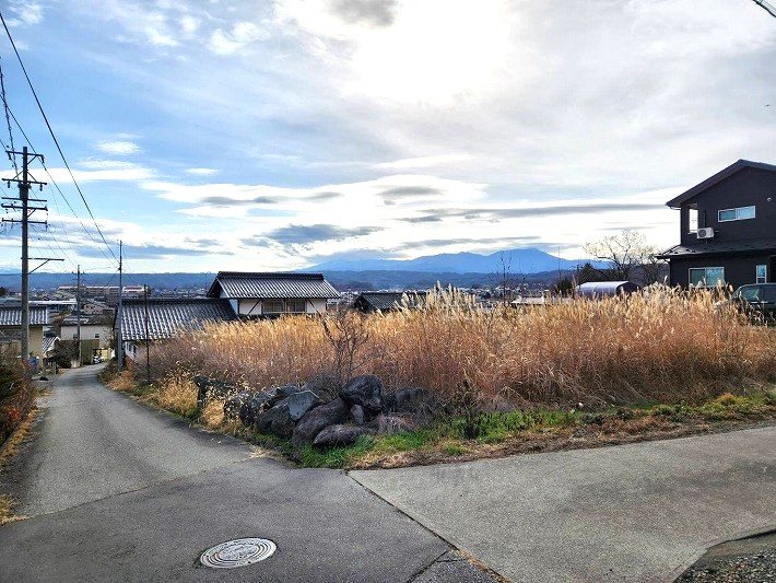 佐久市桑山　土地 現地写真
