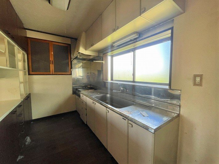 佐久市平賀　中古戸建 内観写真（キッチン）