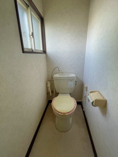 佐久市平賀　中古戸建 内観写真（トイレ）