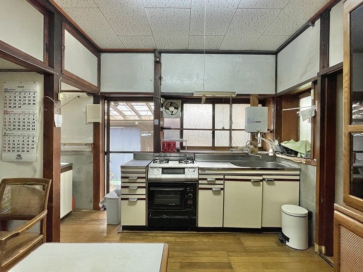 佐久市平賀　中古戸建 内観写真（キッチン）