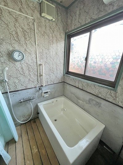 佐久市平賀　中古戸建 内観写真（浴室）