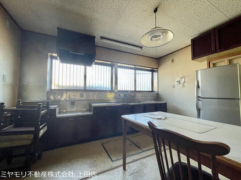 上田市上田原　中古戸建 内観写真（キッチン）