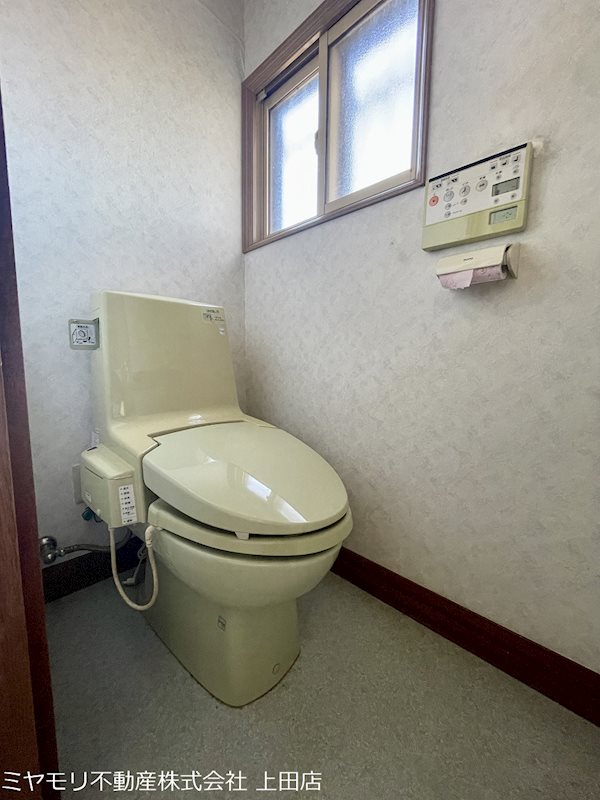 上田市上田原　中古戸建 内観写真（トイレ）